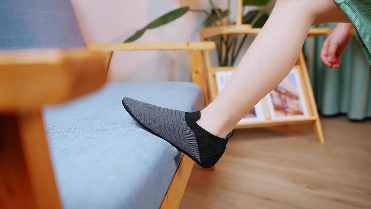 ditont Toddler Slippers Non-Slip Lightweight Comfortable Kids Indoor Grip House Home Shoes for Boys Girl