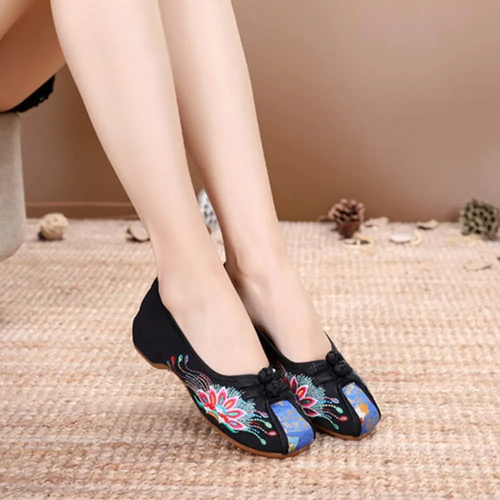 Floral Embroidered Shoes for Women Comfortable Round Toe Loafer Casual Mary Jane Ballet Flats Women's Handmade Flower Soft Canvas Shoes