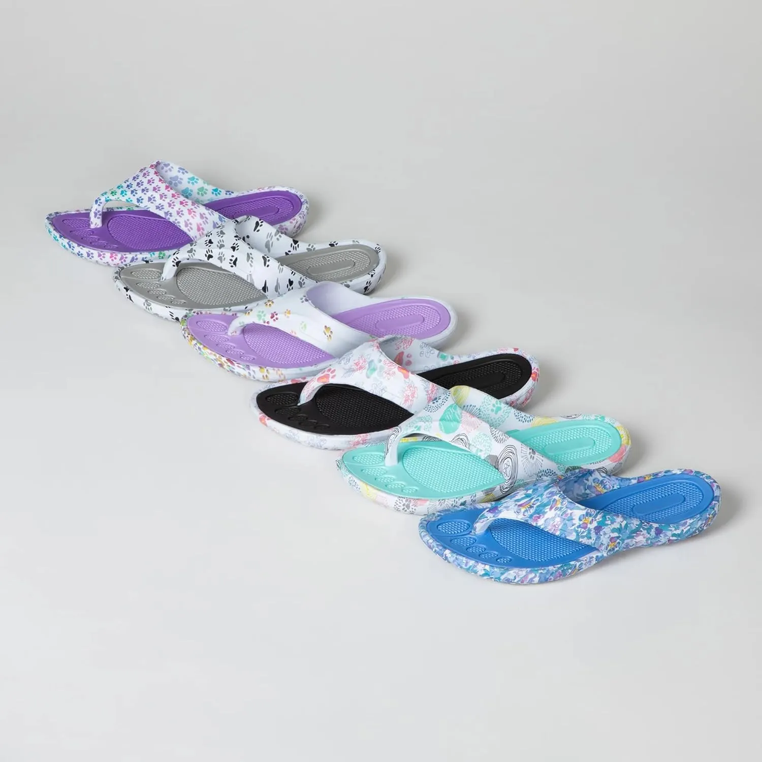GreaterGood Walking Paws Flip Flops Colorful Lightweight Durable Cushioned Contoured Non Slip Textured Footbed Comfortable Beach Sandals for Women