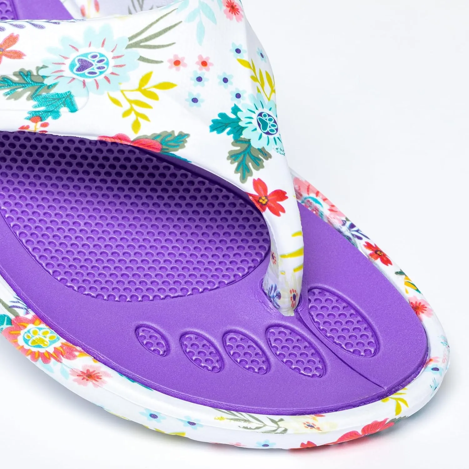 GreaterGood Walking Paws Flip Flops Colorful Lightweight Durable Cushioned Contoured Non Slip Textured Footbed Comfortable Beach Sandals for Women