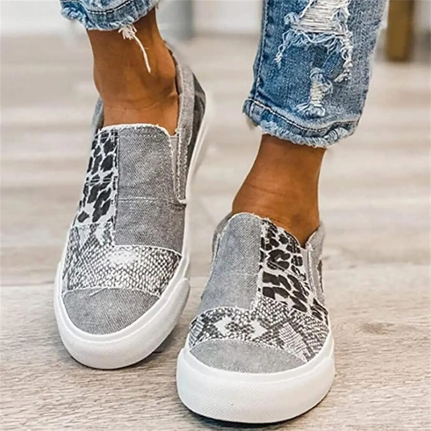 Ladmiple Shoes For Women Sneakers Trendy Slip On Canvas Shoes Fashion Comfort Dressy Casual Summer Walking Flats Loafers