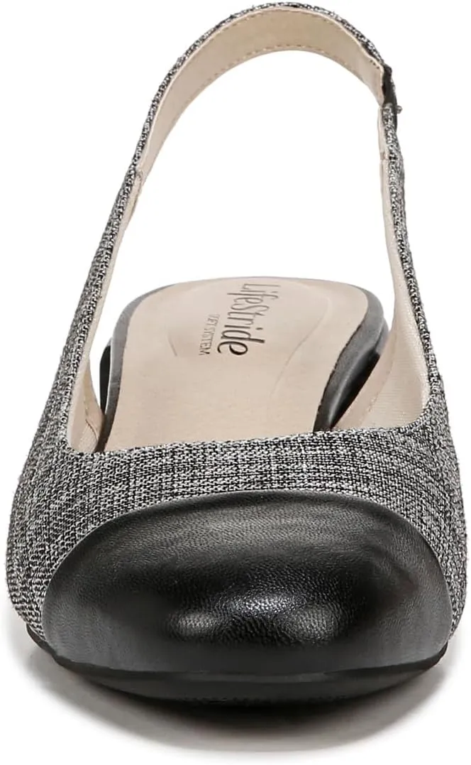 LifeStride Women's Classic Pump