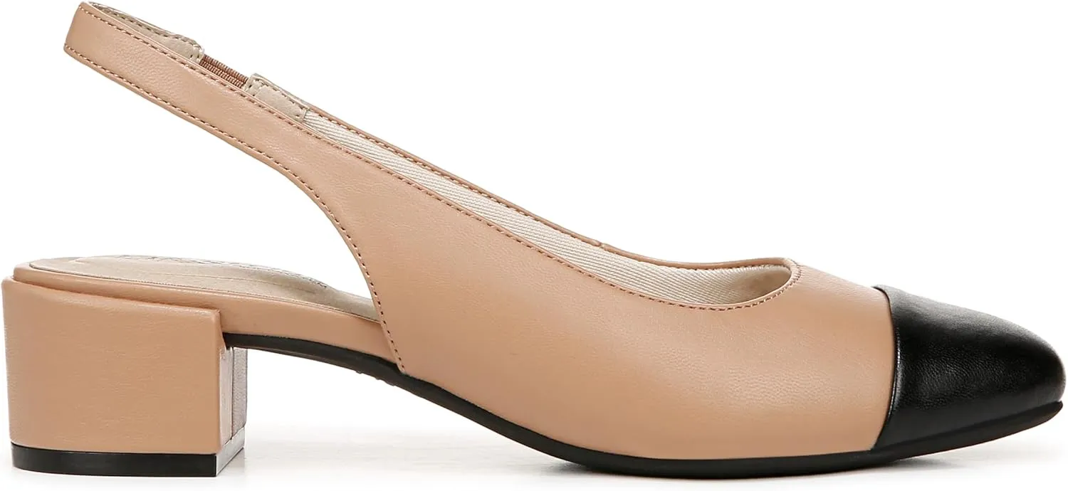 LifeStride Women's Classic Pump