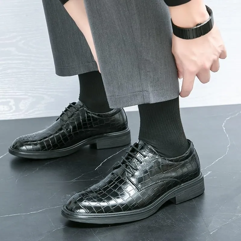 Men's Brogue Shoes Retro Pointed Chunky Heel Non-Slip Business Dress Shoes Genuine Leather Oxford Shoes for Men(Black,8)