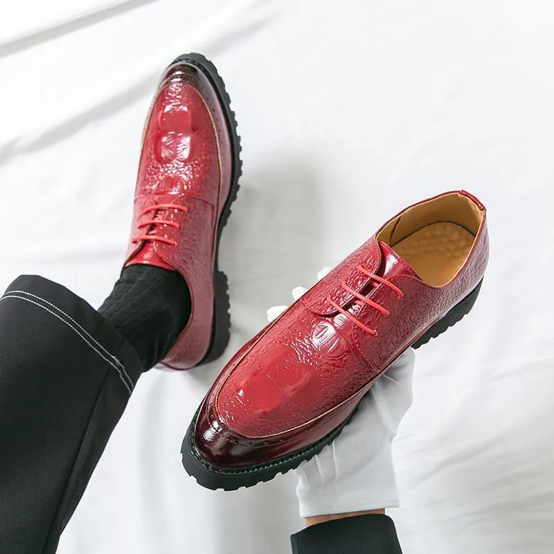 Men's Crocodile Textured Leather Brogue Shoes Metal Reinforced Eyelets Thick Rubber Outsole Anti-Slip Traction Casual Business Wear