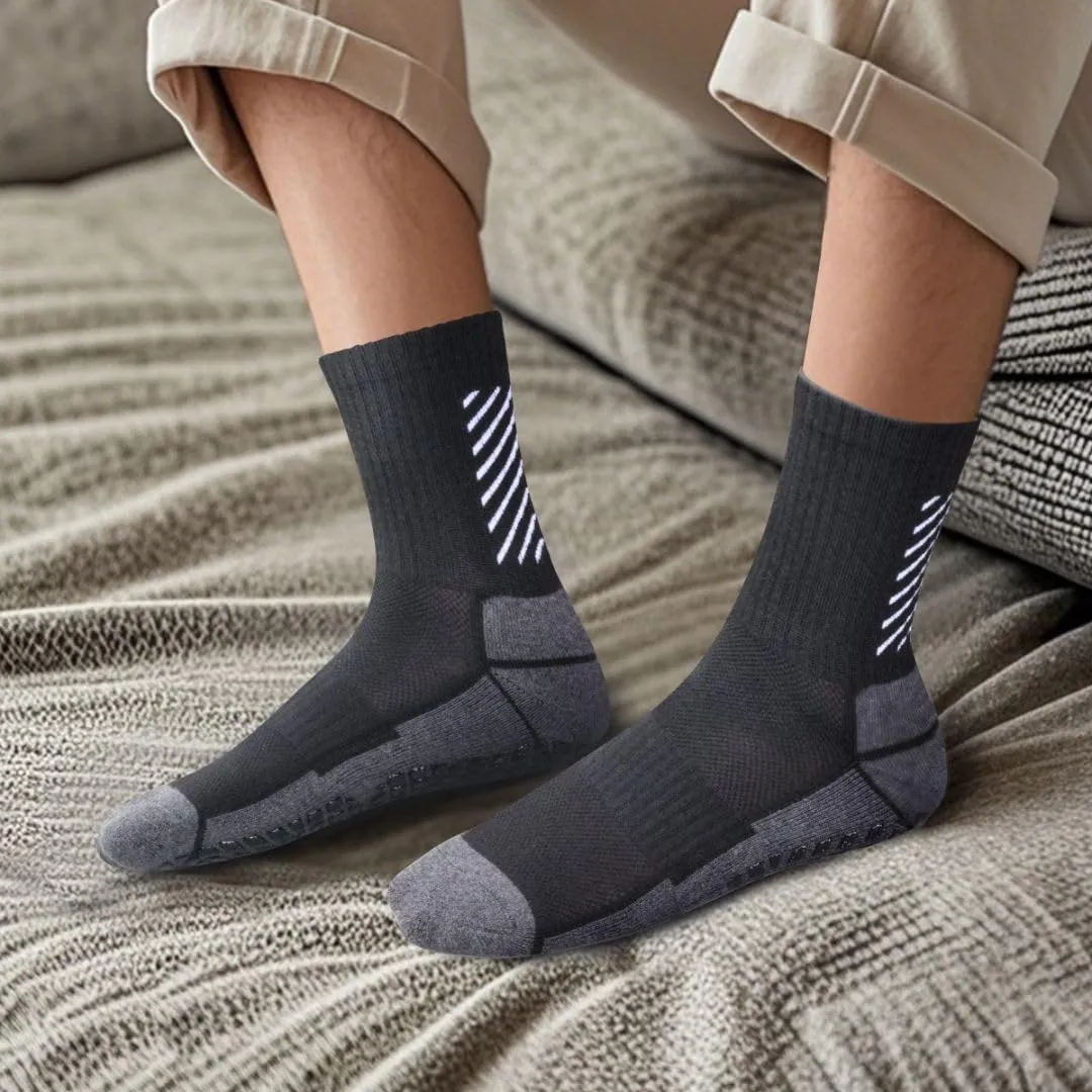 Men's Grip Socks, Non Slip Soccer Basketball Pilates Home Floor Hospital Training Athletic Socks, 3 Pairs