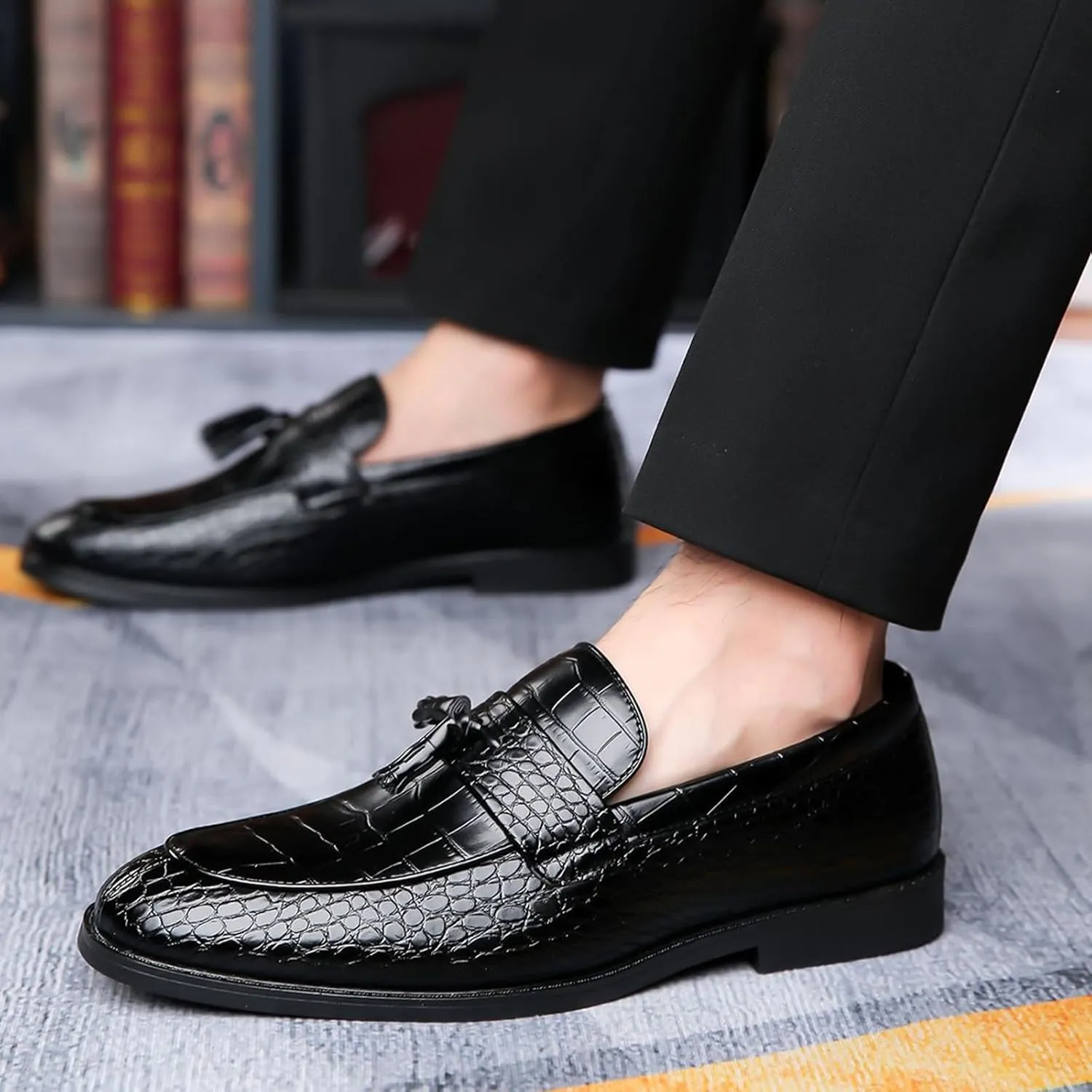 Men's Leather Textured Chunky Heel Loafers Retro Pointed Tassels Non-Slip Slip-On Business Work Wedding Formal Shoes