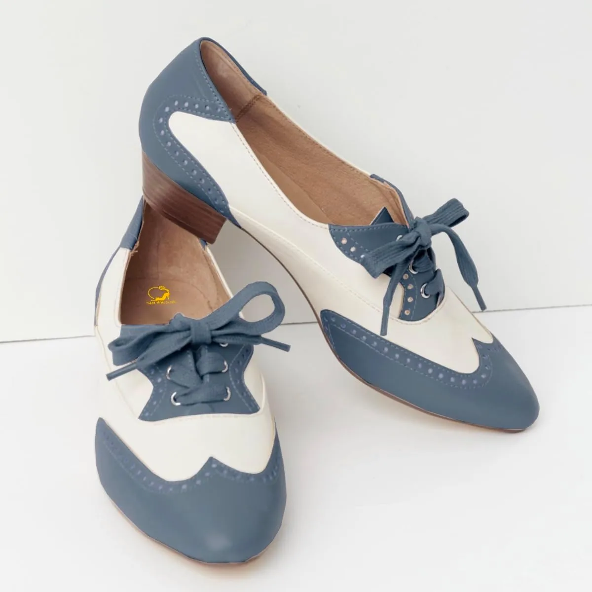SHODENSE Women Chunky Heel Oxford Loafers Round Toe Lace Up Oxford Pumps Wingtips 2 inch Stacked Block Heel Dress Oxford Shoes Two Tone Retro British Oxford Heels Matte Office Casual 4-11 M US
