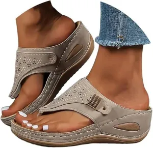 Summer Sandals For Women,Womens Strappy Flat Sandals Criss Cross Dressy Summer Clip Toe T-Strap Gladiator Beach Sandals
