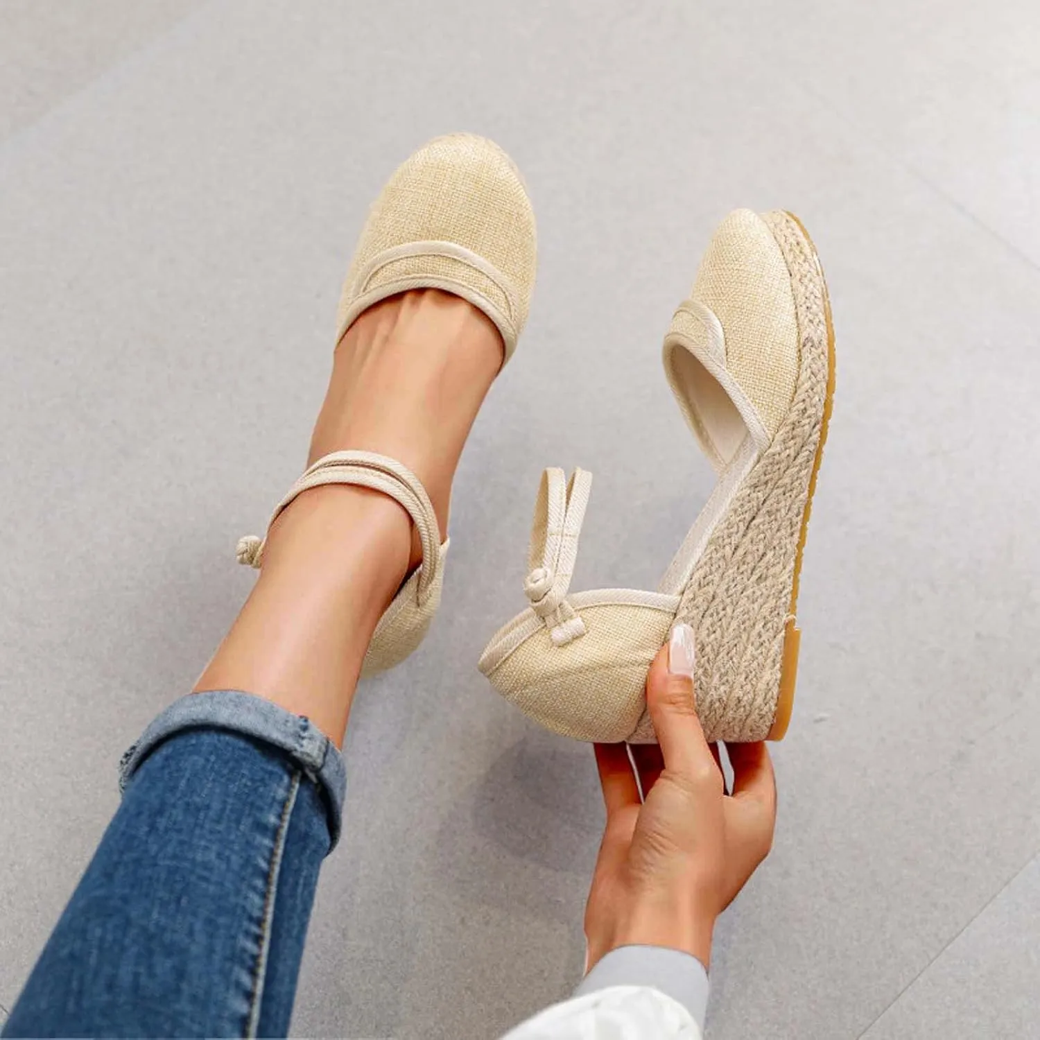 Women's Chinese Style Wedge Sandal Double Spaghetti Strap Close Shoe Solid Textured Sandals Closed Toe High Heel