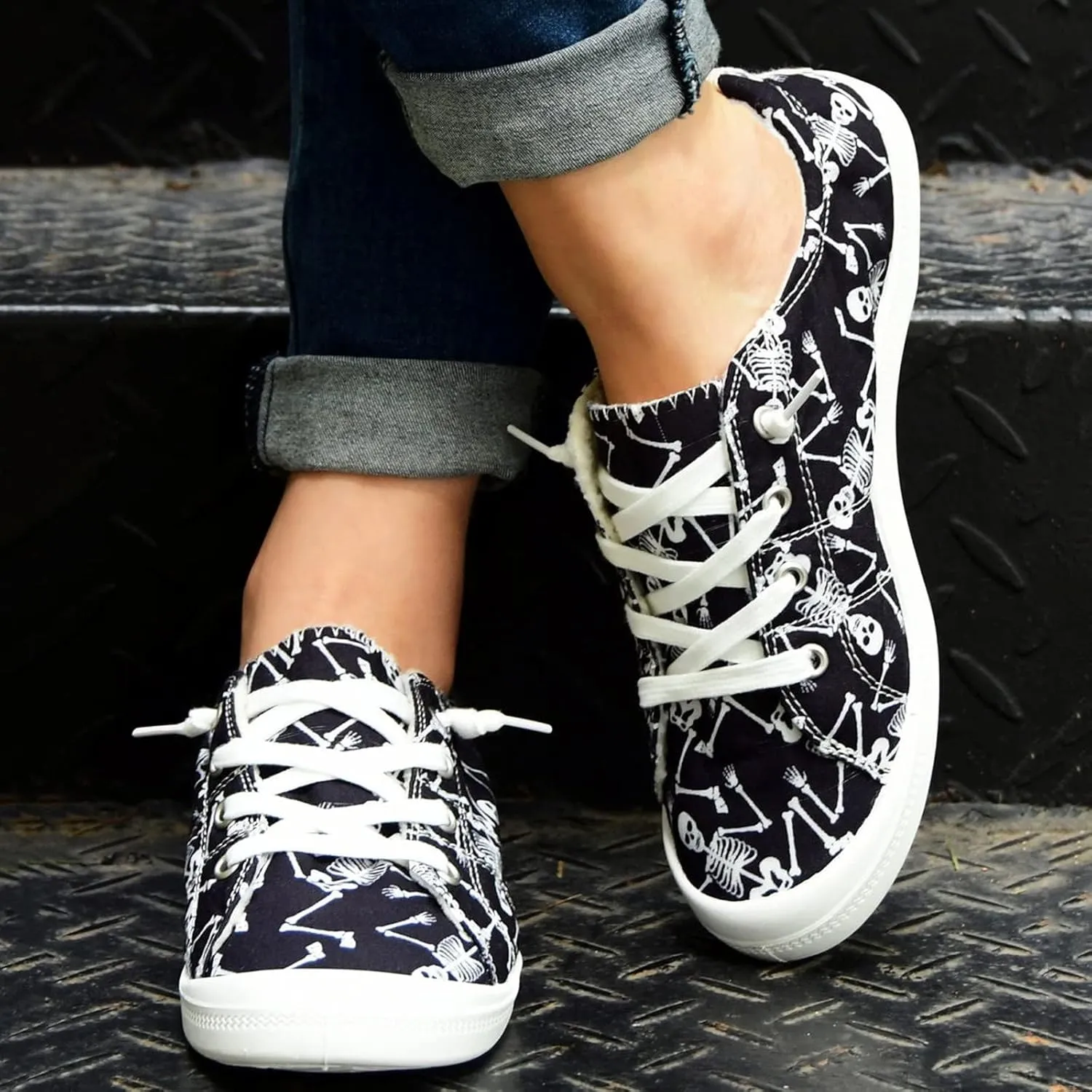 Women's Halloween Canvas Shoes Casual Slip On Loafers Skull Pumpkin Printed Low Top Canvas Sneakers Soft Sole Comfort Flat Tennis Walking Shoes