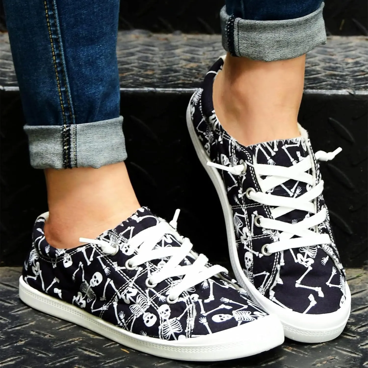 Women's Halloween Canvas Shoes Casual Slip On Loafers Skull Pumpkin Printed Low Top Canvas Sneakers Soft Sole Comfort Flat Tennis Walking Shoes