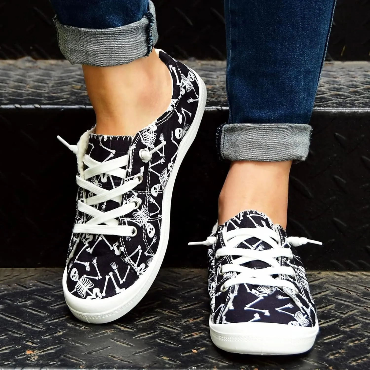Women's Halloween Canvas Shoes Casual Slip On Loafers Skull Pumpkin Printed Low Top Canvas Sneakers Soft Sole Comfort Flat Tennis Walking Shoes