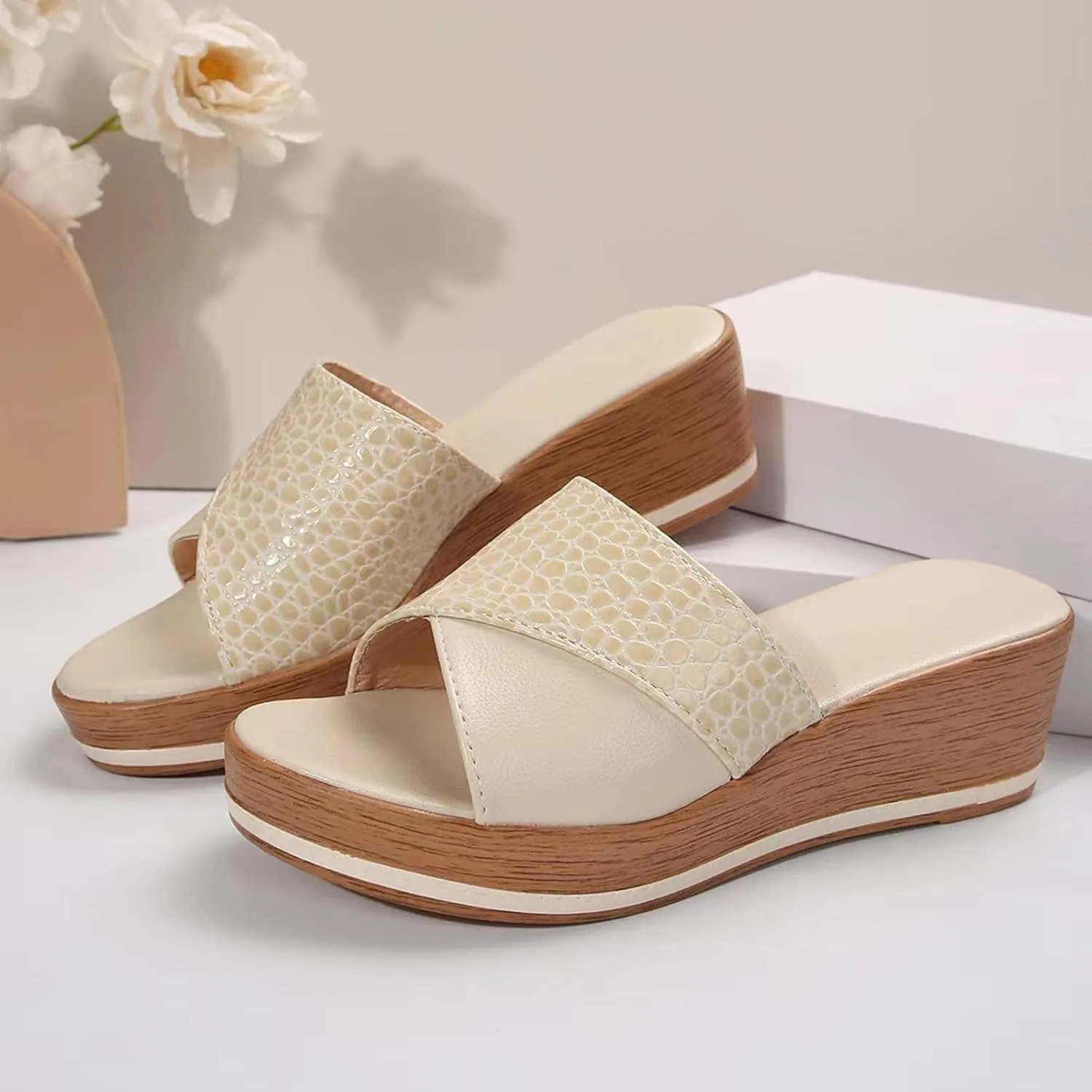 Women's Sandals Platform Comfortable Faux Leather Wedge Slippers Summer Going Out Sandals Shoes