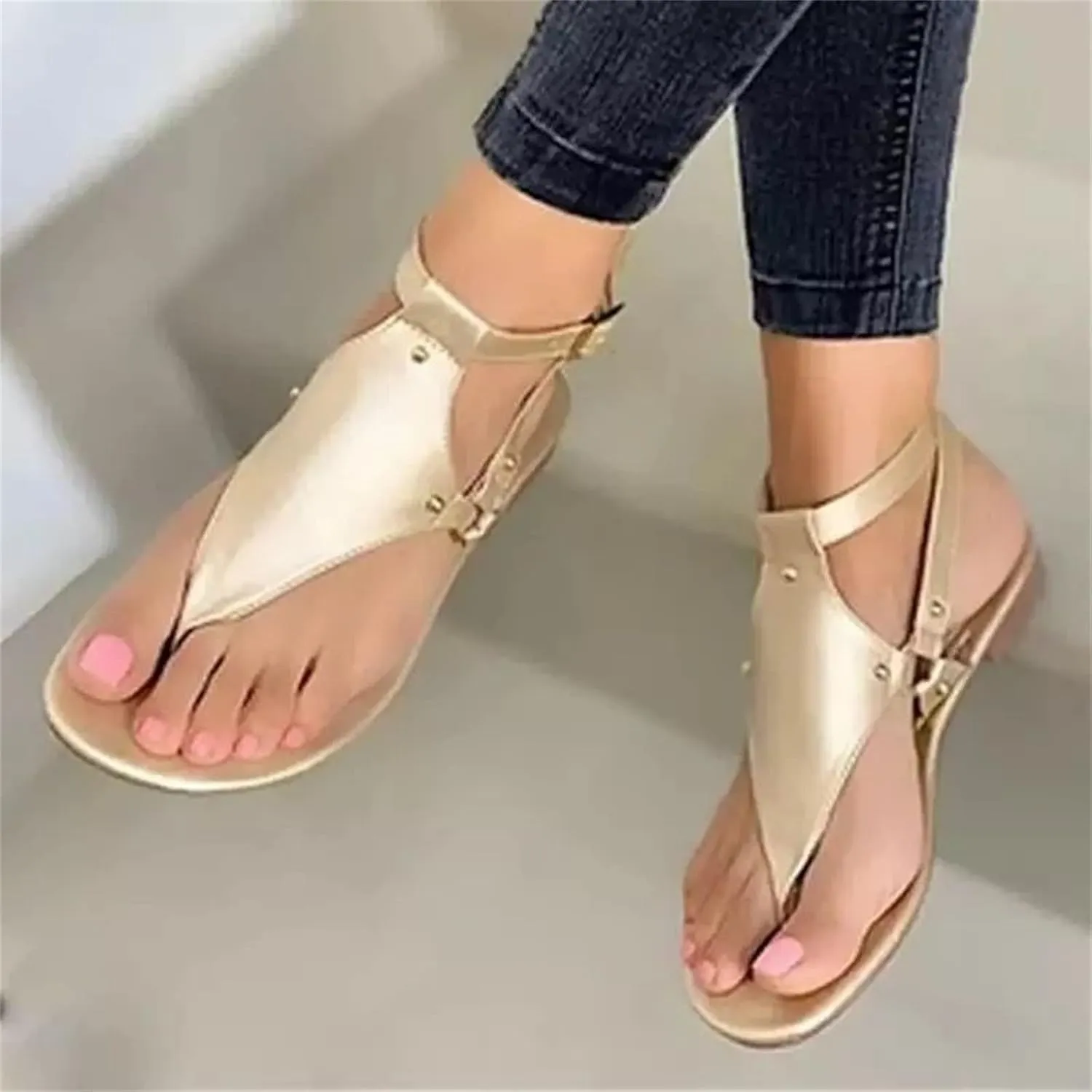 Women's Summer Sandals,Womens Casual Boho Crystal T-Strap Clip Toe Flip Flops Comfy Beach Flat Shoes Sandals for Women